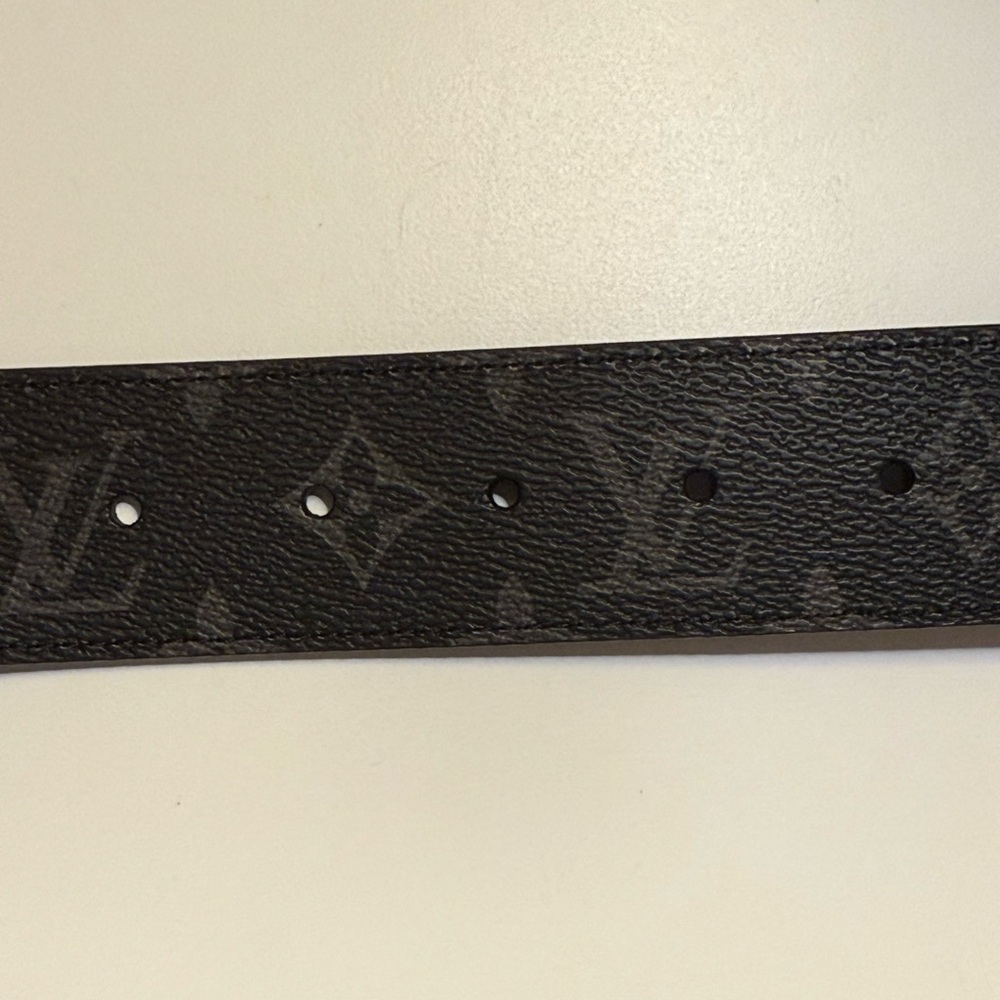 Men’s LV Pattern Black Belt - Picture 3 of 4